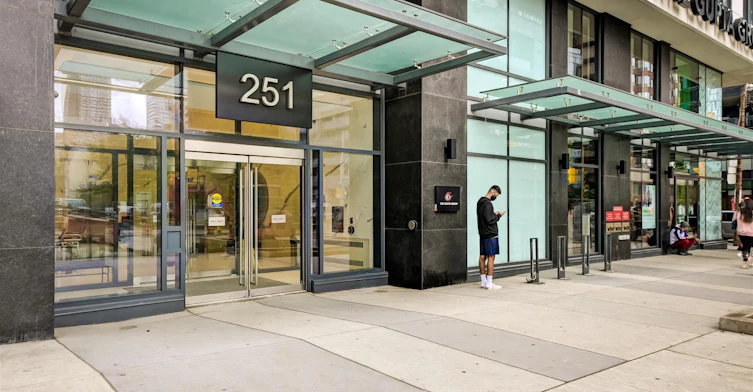 1901-251 Jarvis Street, Toronto, ON, M5B 0C3 - 23