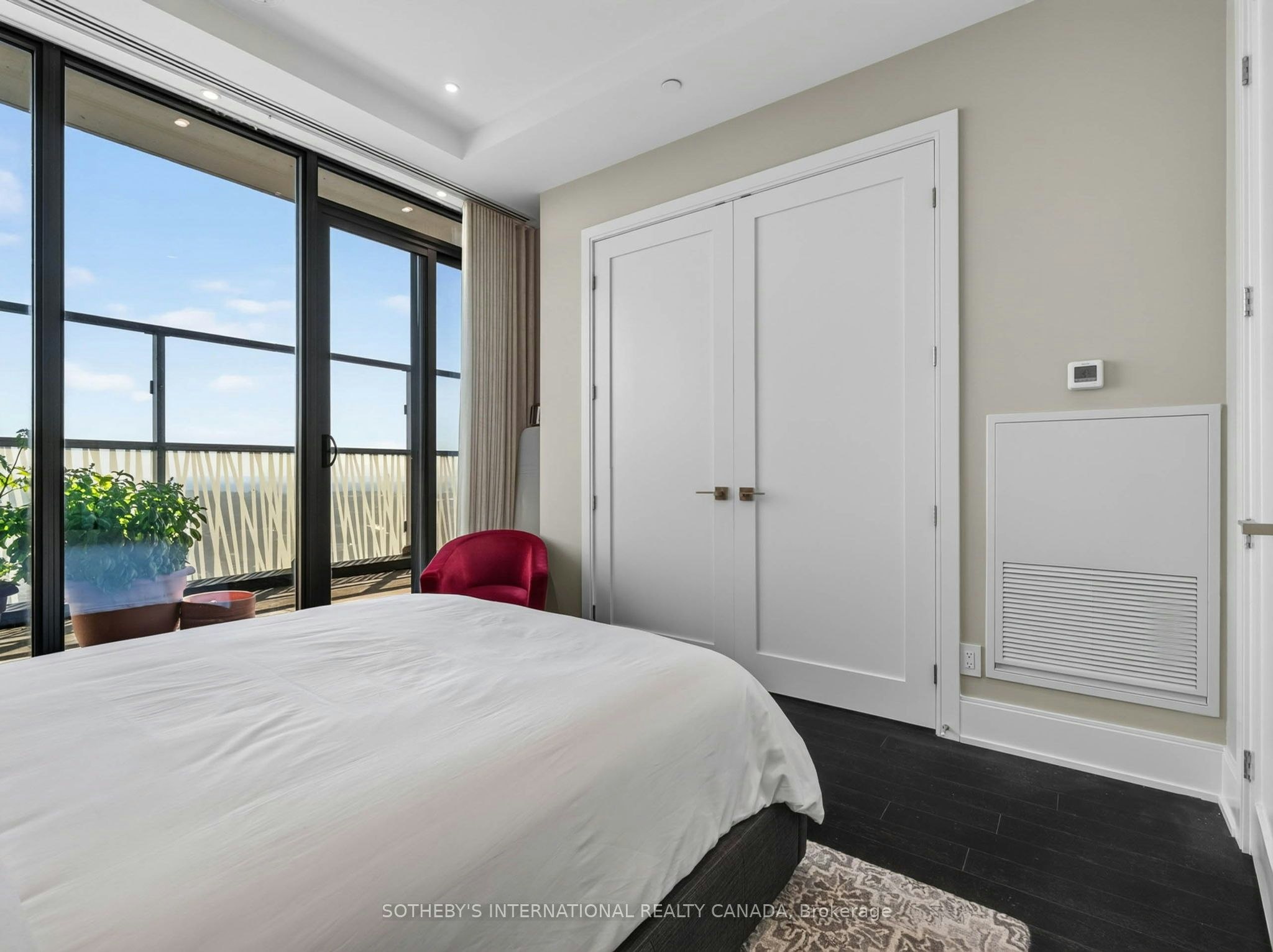 5501-50 Charles Street E, Toronto, ON, M4Y 0C3 - 27