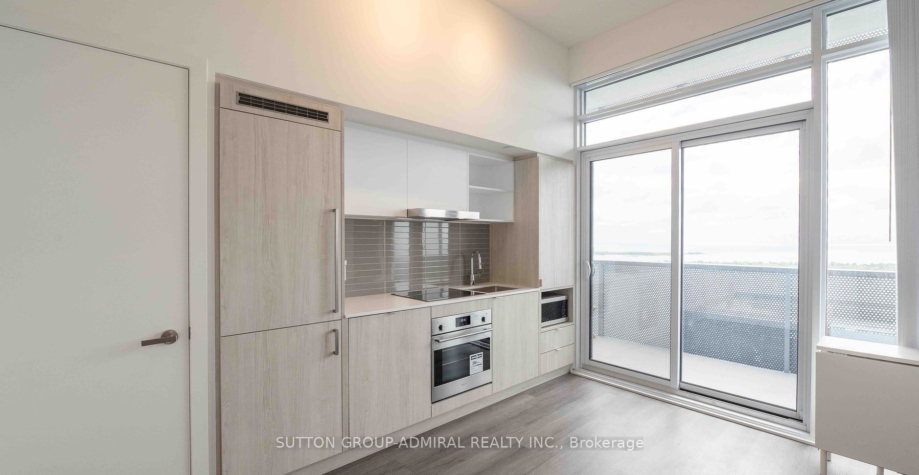 4810-138 Downes Street, Toronto, ON, M5E 0E4