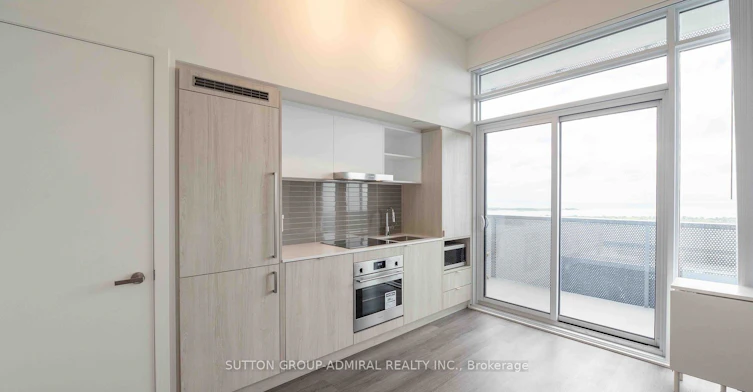 4810-138 Downes Street, Toronto, ON, M5E 0E4