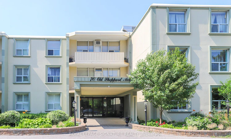 112-70 Old Sheppard Avenue