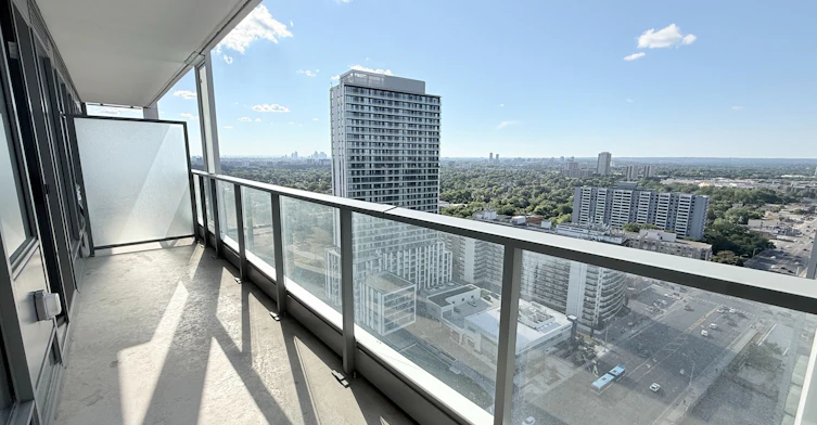 S2509-8 Olympic Garden Drive, Toronto, ON, M2M 0B9 - 8