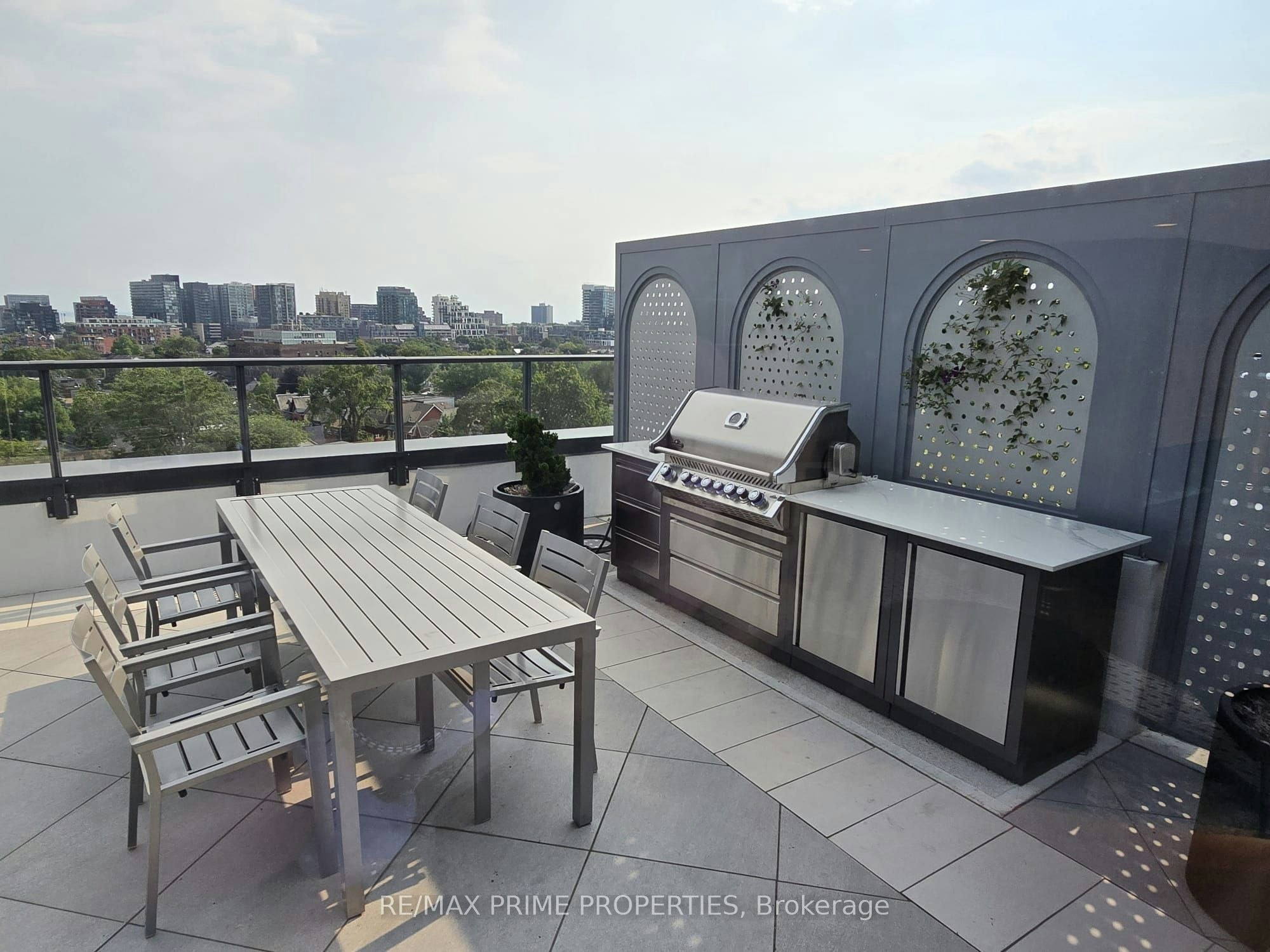 405-5 Lakeview Avenue, Toronto, ON, M6J 0H3 - 25