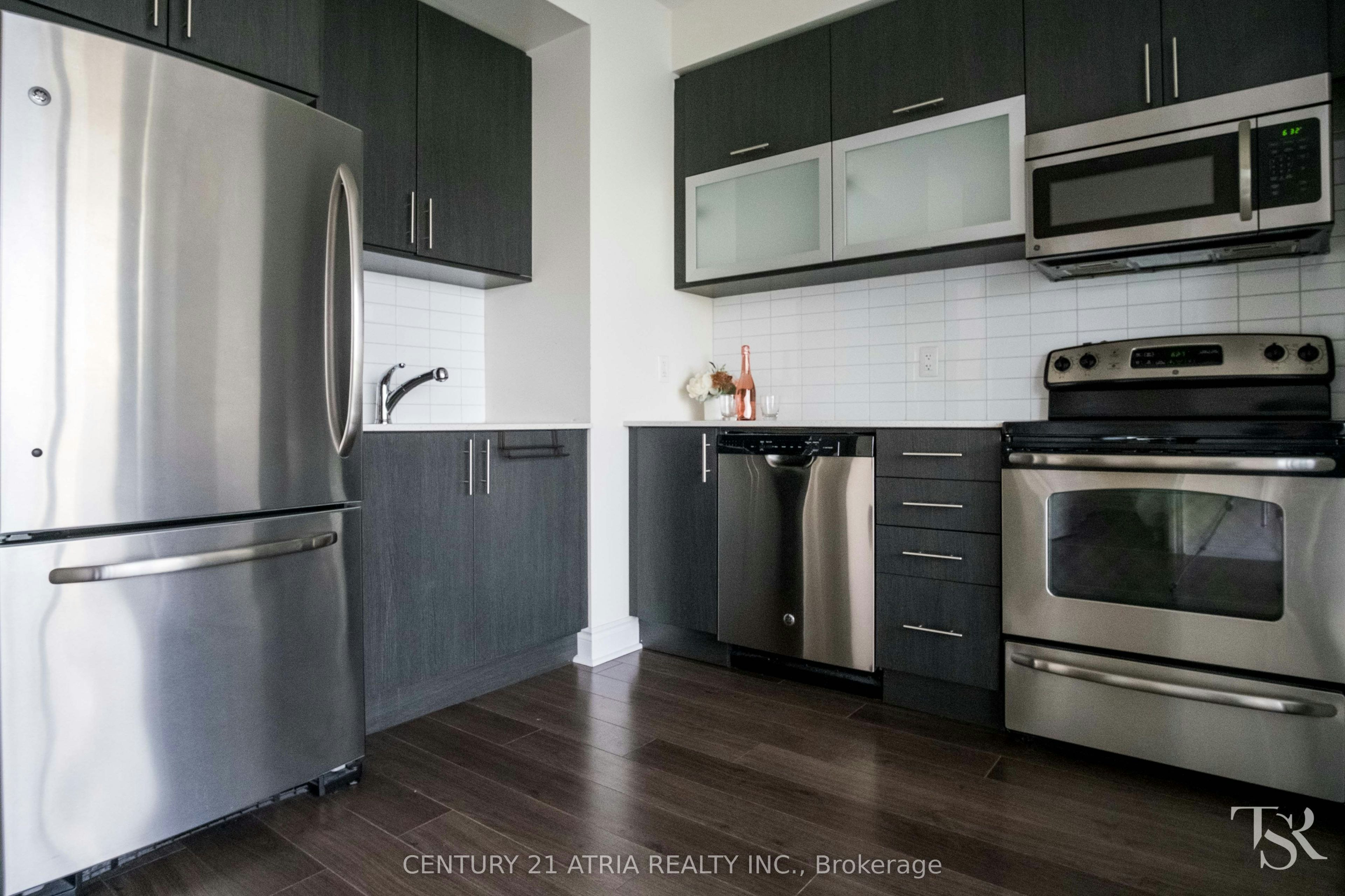 1901-28 Ted Rogers Way, Toronto, ON, M4Y 2J4 - 7