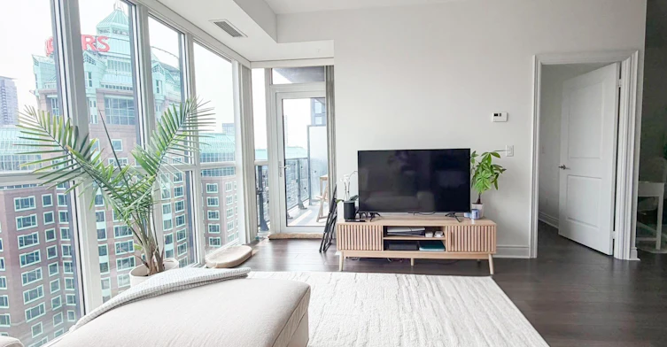 1901-28 Ted Rogers Way, Toronto, ON, M4Y 2J4 - 3