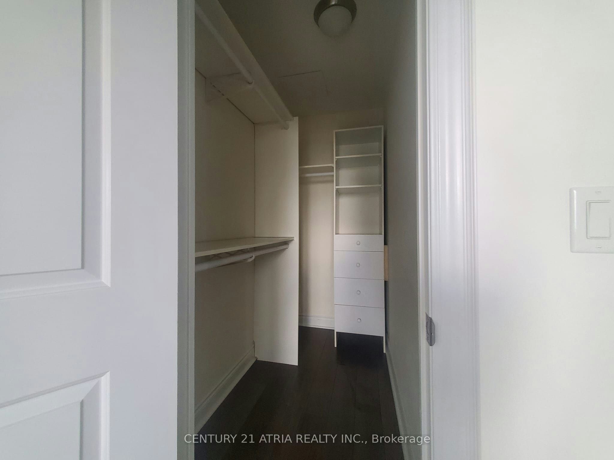 1901-28 Ted Rogers Way, Toronto, ON, M4Y 2J4 - 12