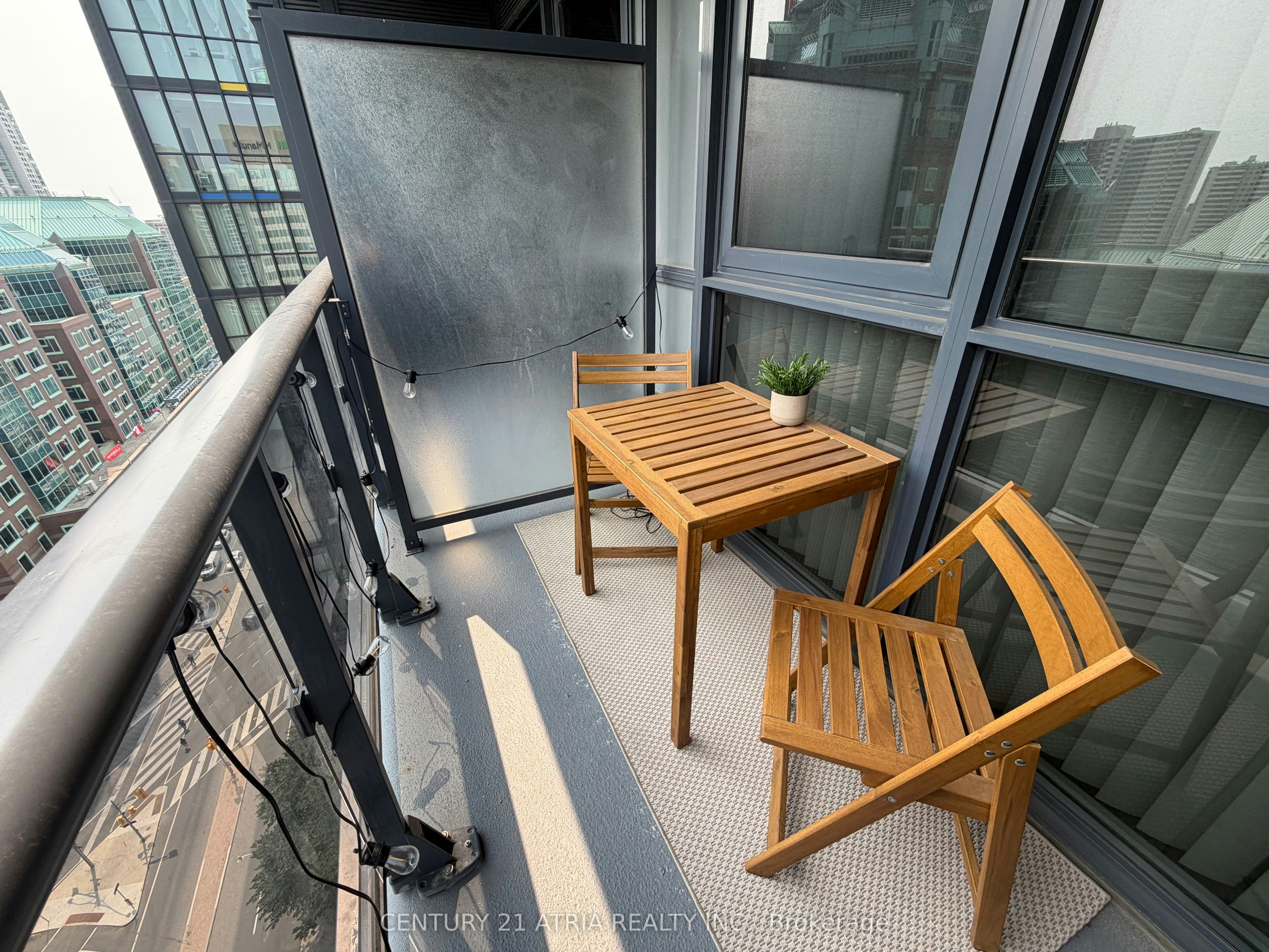 1901-28 Ted Rogers Way, Toronto, ON, M4Y 2J4 - 15
