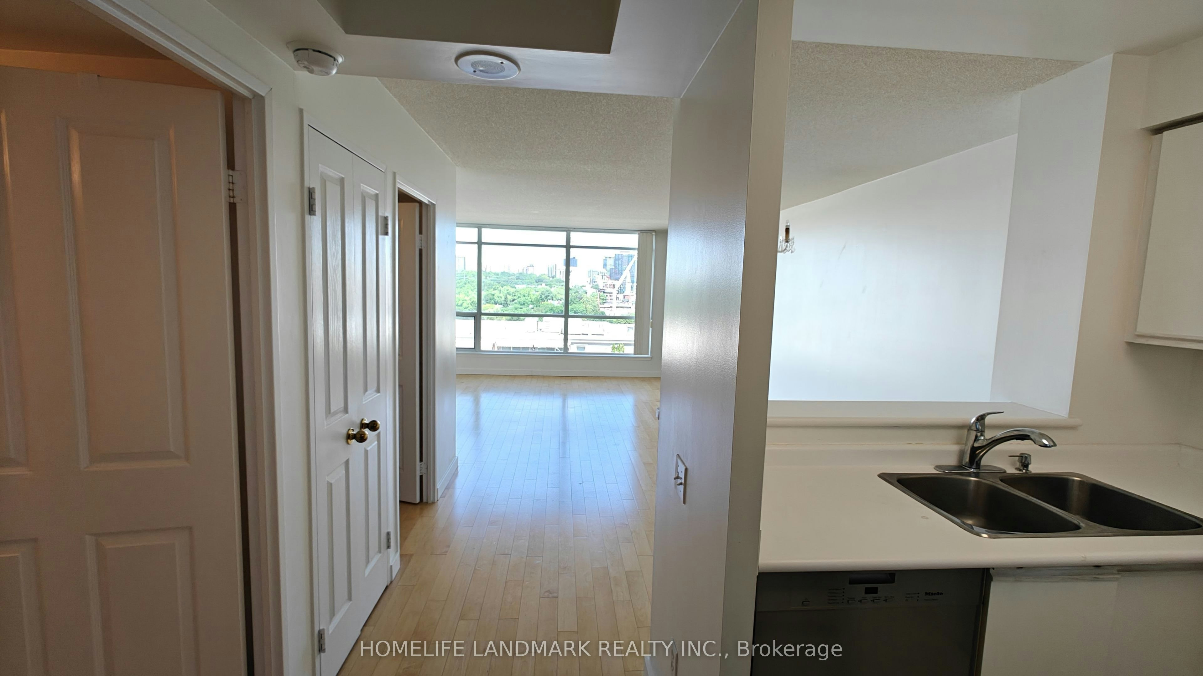 1116-942 Yonge Street, Toronto, ON, M4W 3S8 - 5
