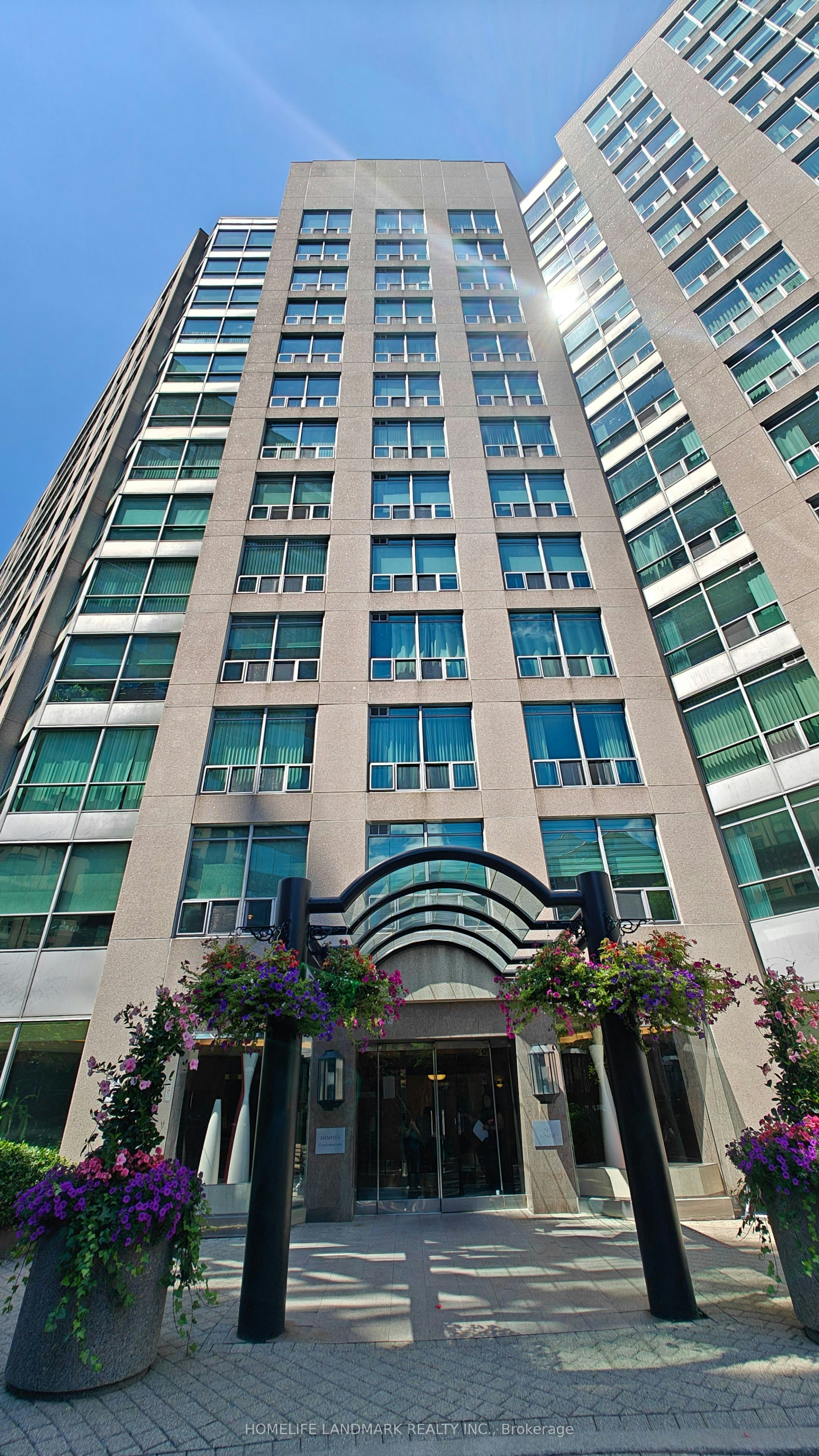 1116-942 Yonge Street, Toronto, ON, M4W 3S8