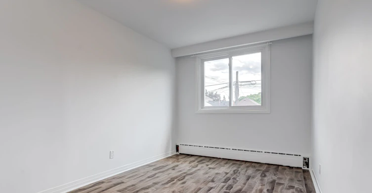 1-79 Lanark Avenue, Toronto, ON, M6E 2G3 - 15