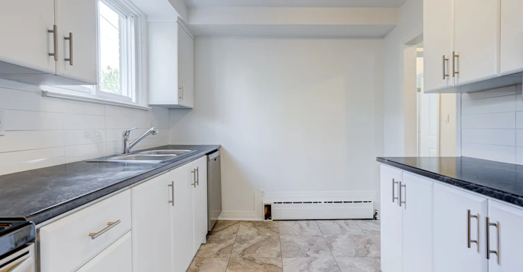 1-79 Lanark Avenue, Toronto, ON, M6E 2G3 - 12