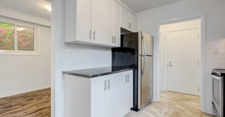 1-79 Lanark Avenue, Toronto, ON, M6E 2G3 - 11