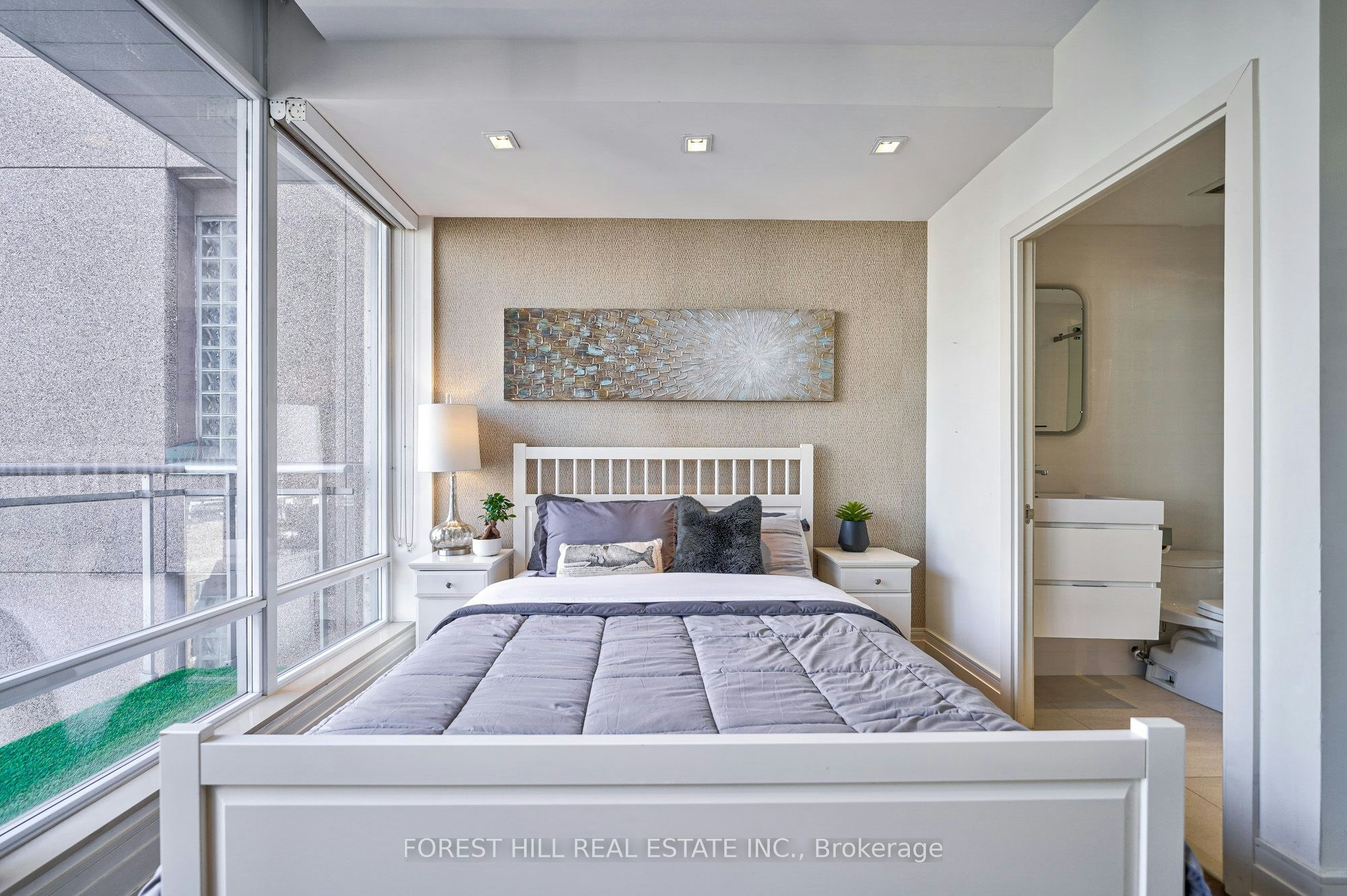 PH2701-8 Colborne Street, Toronto, ON, M5E 1A1 - 23