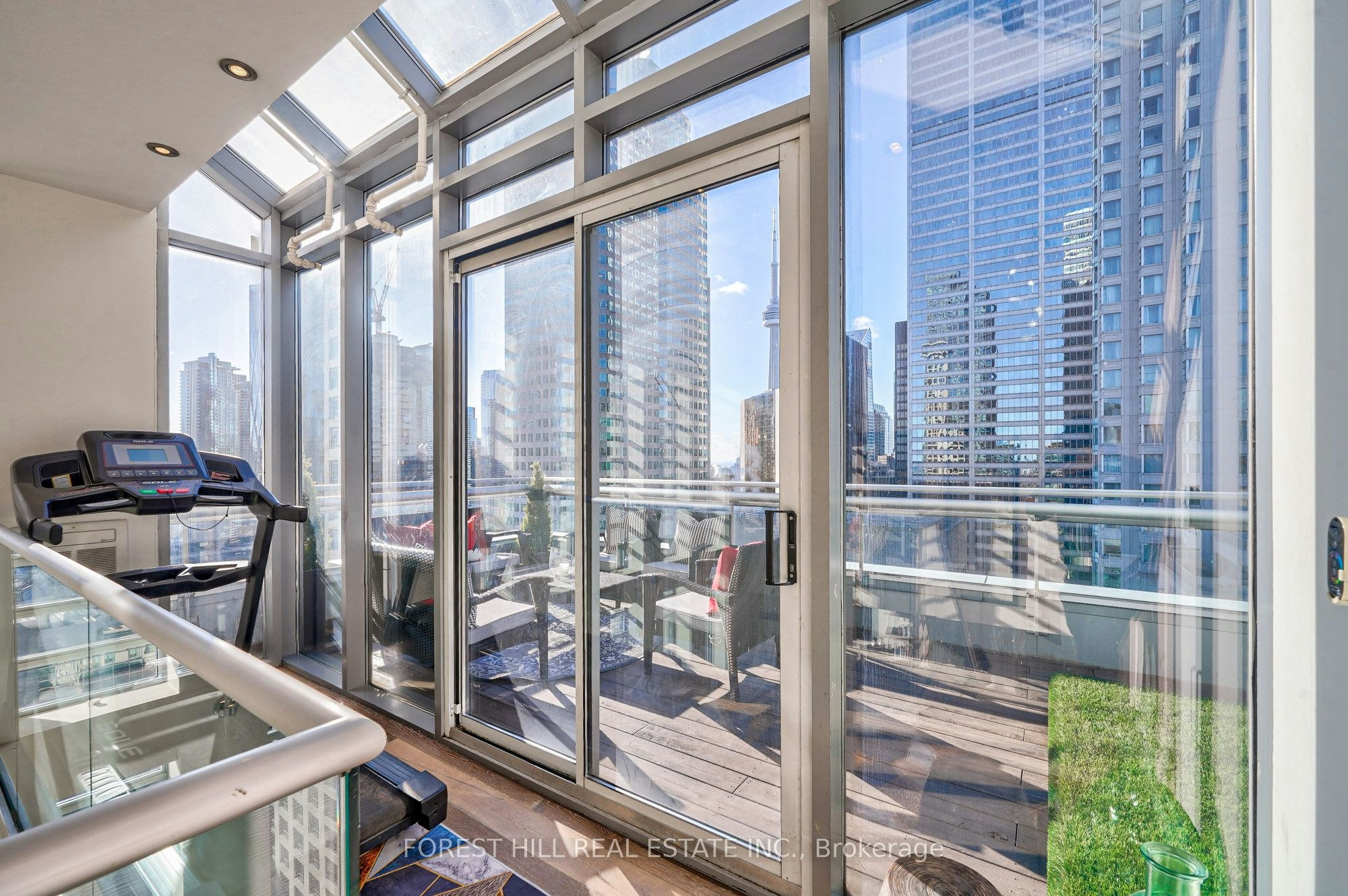 PH2701-8 Colborne Street, Toronto, ON, M5E 1A1 - 11
