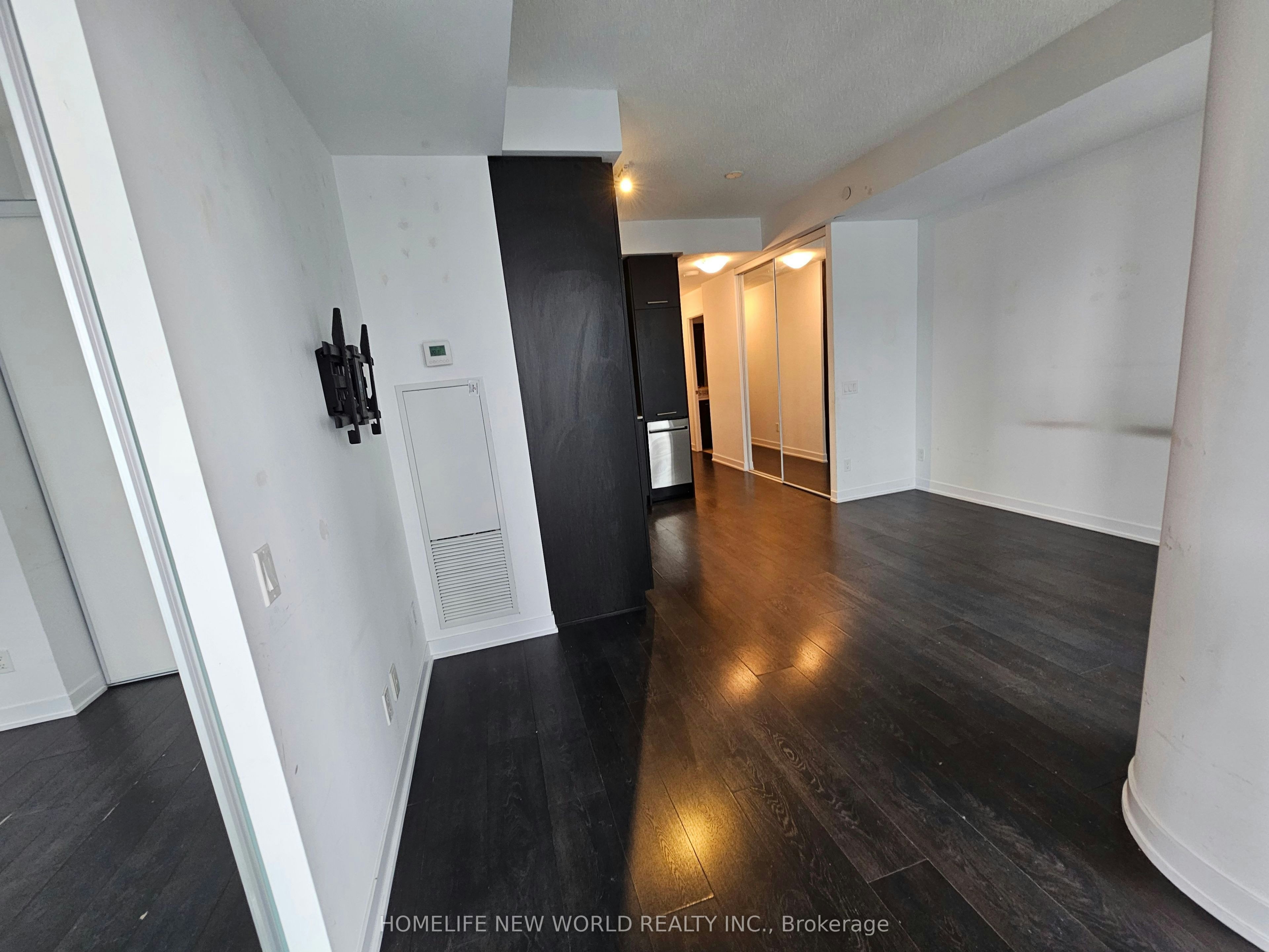 4012-87 Peter Street, Toronto, ON, M5V 0P1 - 4