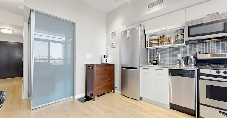 819W-36 Lisgar Street, Toronto, ON, M6J 0C7 - 5