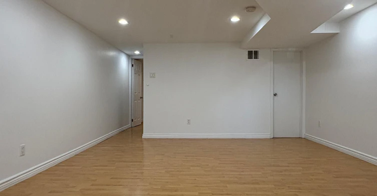 One-1109 Davenport Road, Toronto, ON, M6G 2C3 - 7
