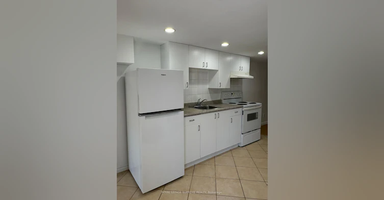 One-1109 Davenport Road, Toronto, ON, M6G 2C3 - 4