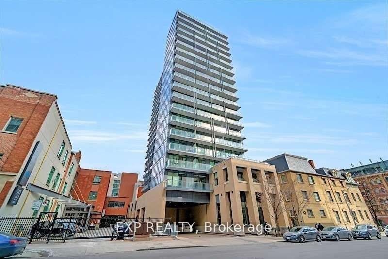 705-105 George Street, Toronto, ON, M5A 0L4