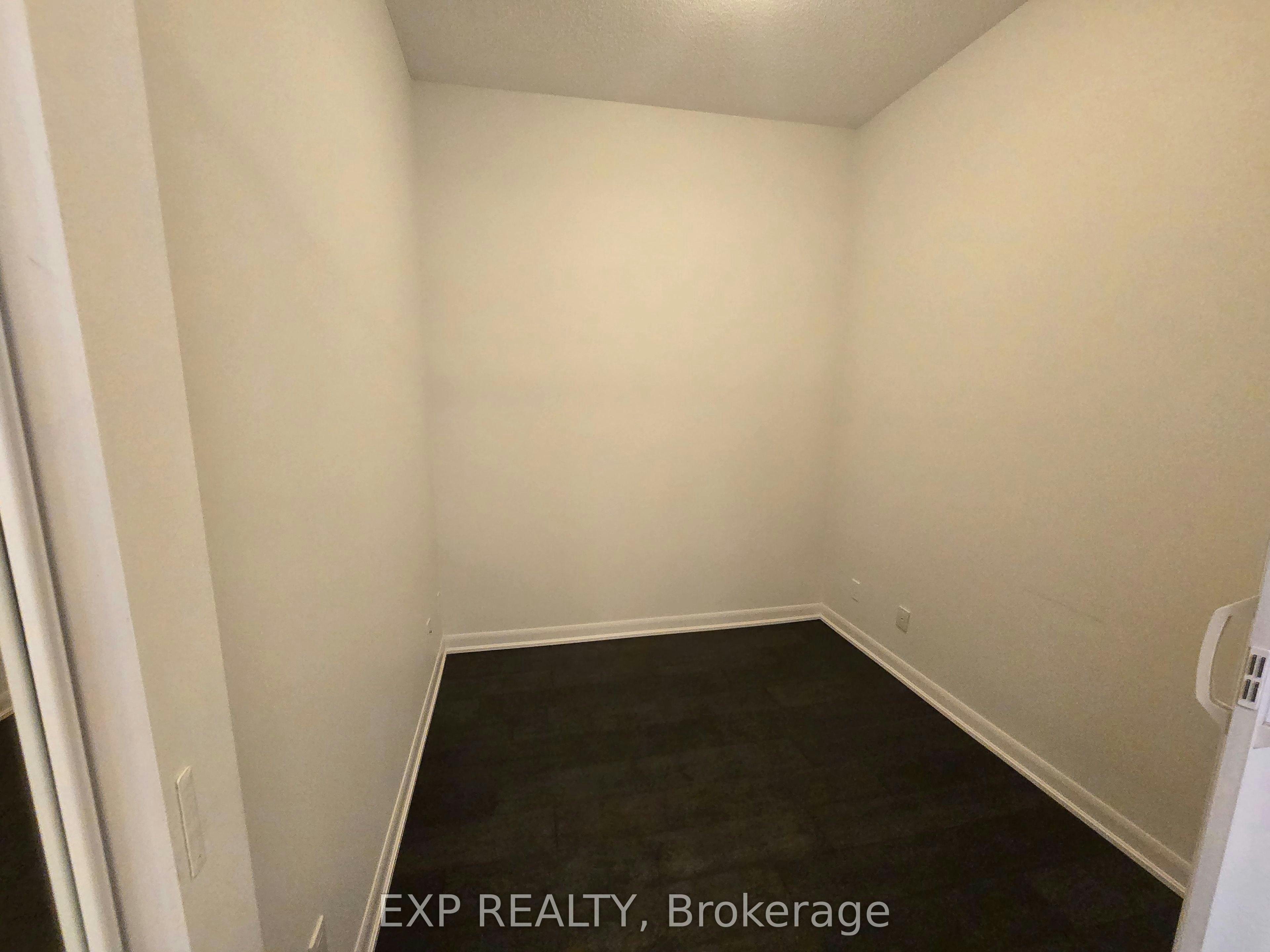 3715-5168 Yonge Street, Toronto, ON, M2N 0G1 - 17