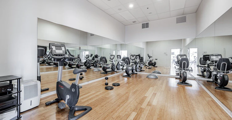 1102-33 Singer Court, Toronto, ON, M2K 0B4 - 14