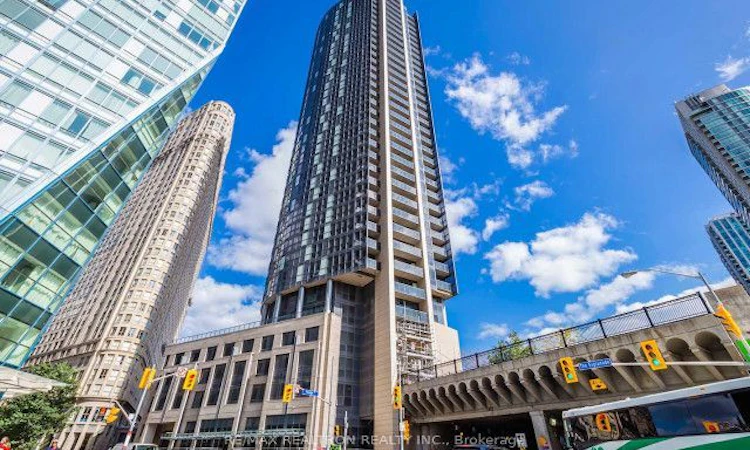 2107-1 The Esplanade Drive