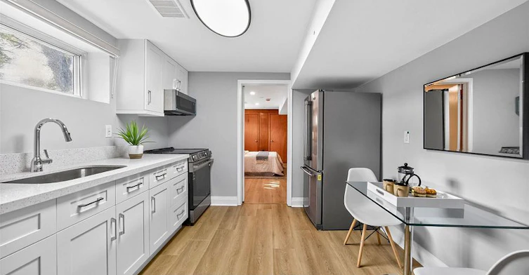Lower-201 Goddard Street, Toronto, ON, M3H 5E7 - 8