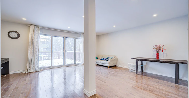 52 Applegate Crescent, Toronto, ON, M2H 2R4 - 9