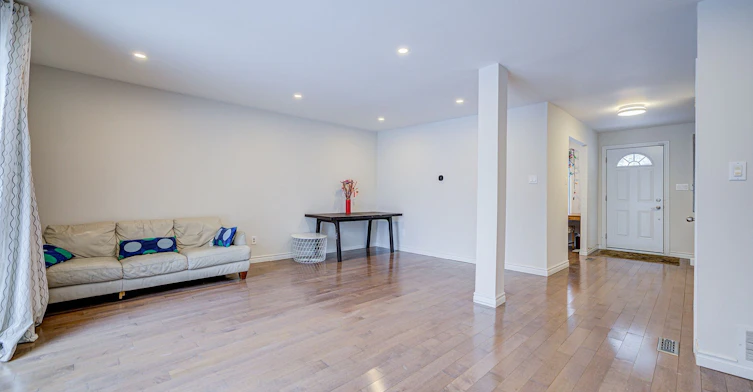 52 Applegate Crescent, Toronto, ON, M2H 2R4 - 8