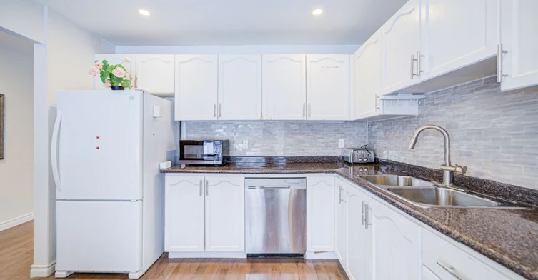 52 Applegate Crescent, Toronto, ON, M2H 2R4 - 4