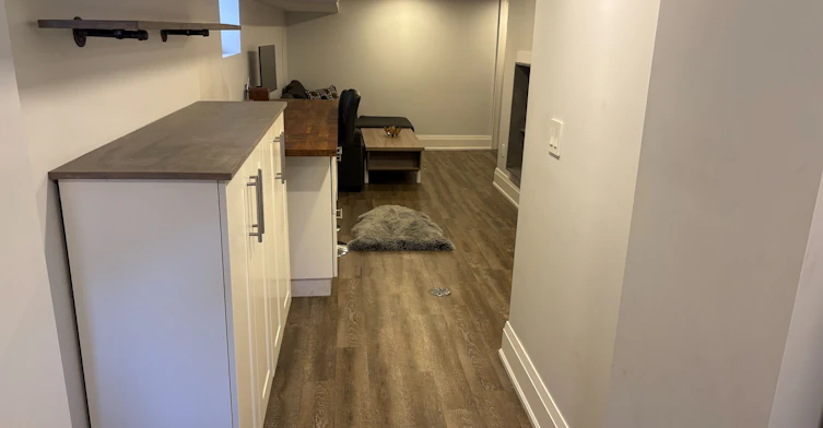 Lower-39 Amherst Avenue, Toronto, ON, M6E 1Z2 - 5