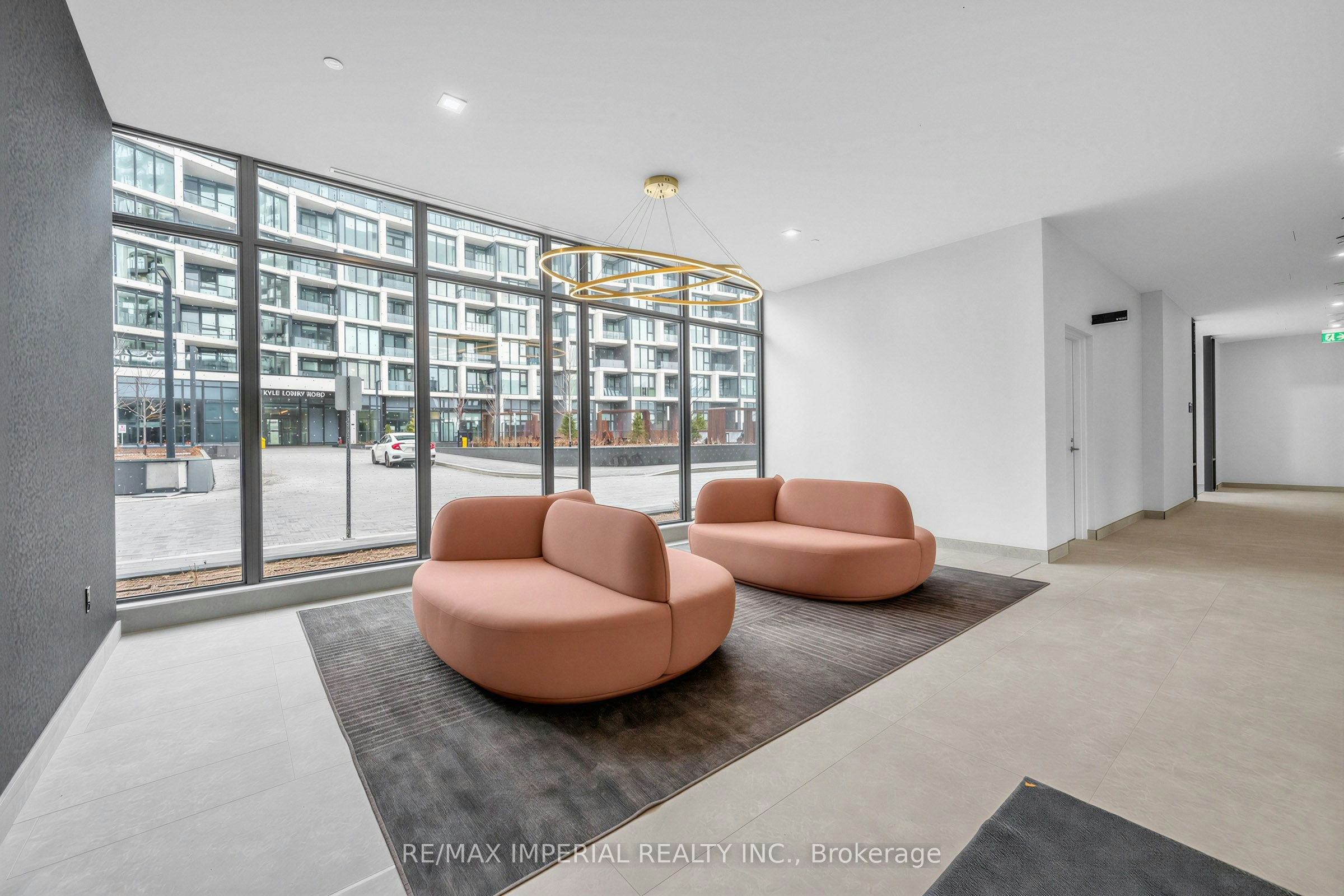 1815-1 Quarrington Lane, Toronto, ON, M3C 0S4 - 4