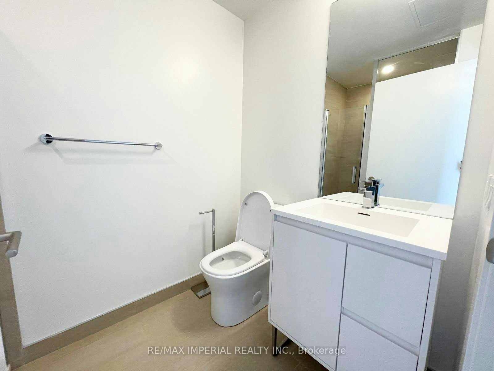 1815-1 Quarrington Lane, Toronto, ON, M3C 0S4 - 17