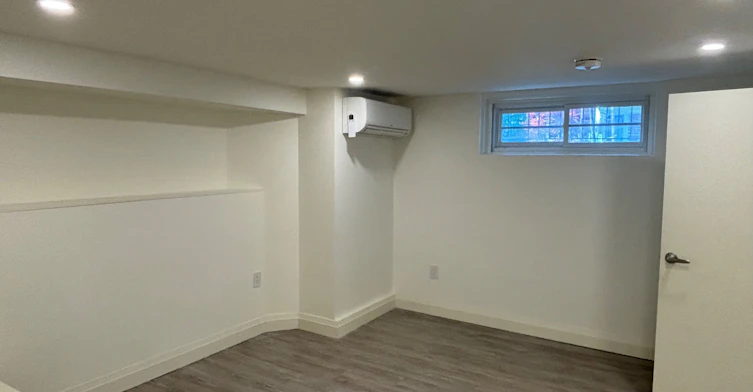 Lower-3 Whitewood Road, Toronto, ON, M4S 2X8 - 9