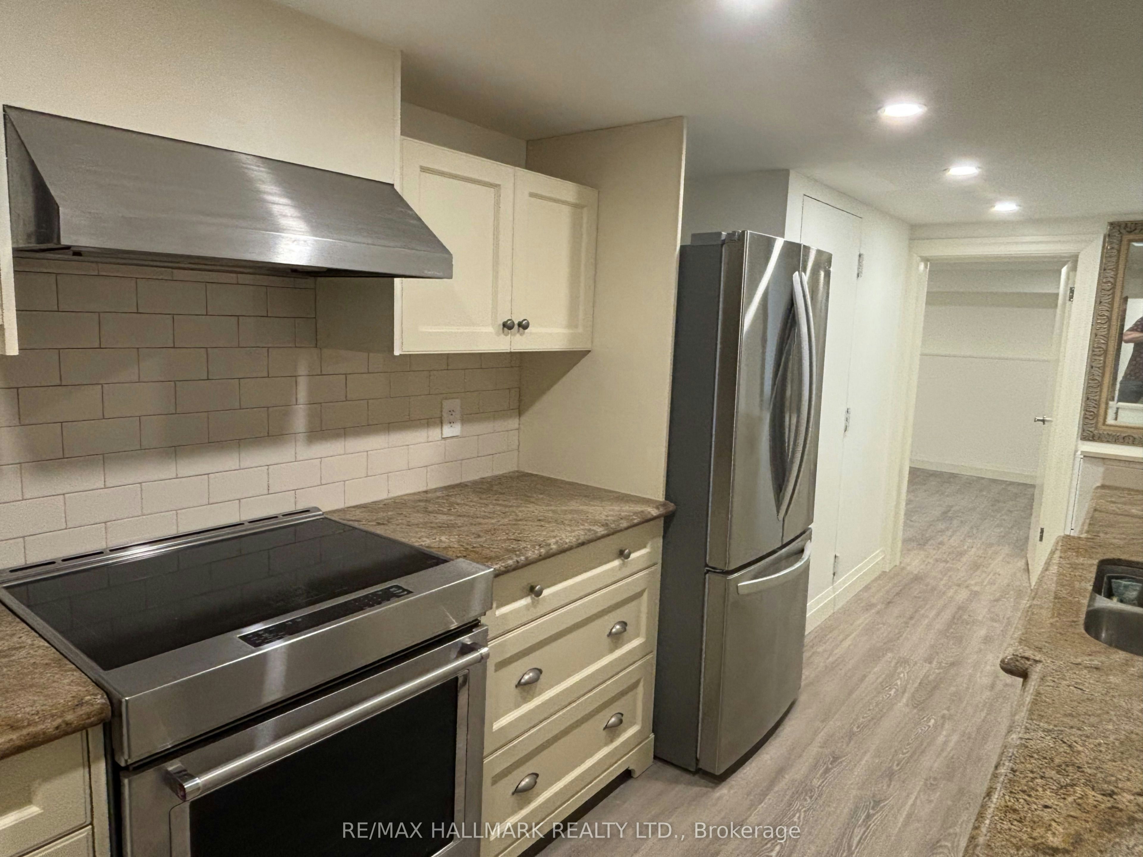 Lower-3 Whitewood Road, Toronto, ON, M4S 2X8 - 4