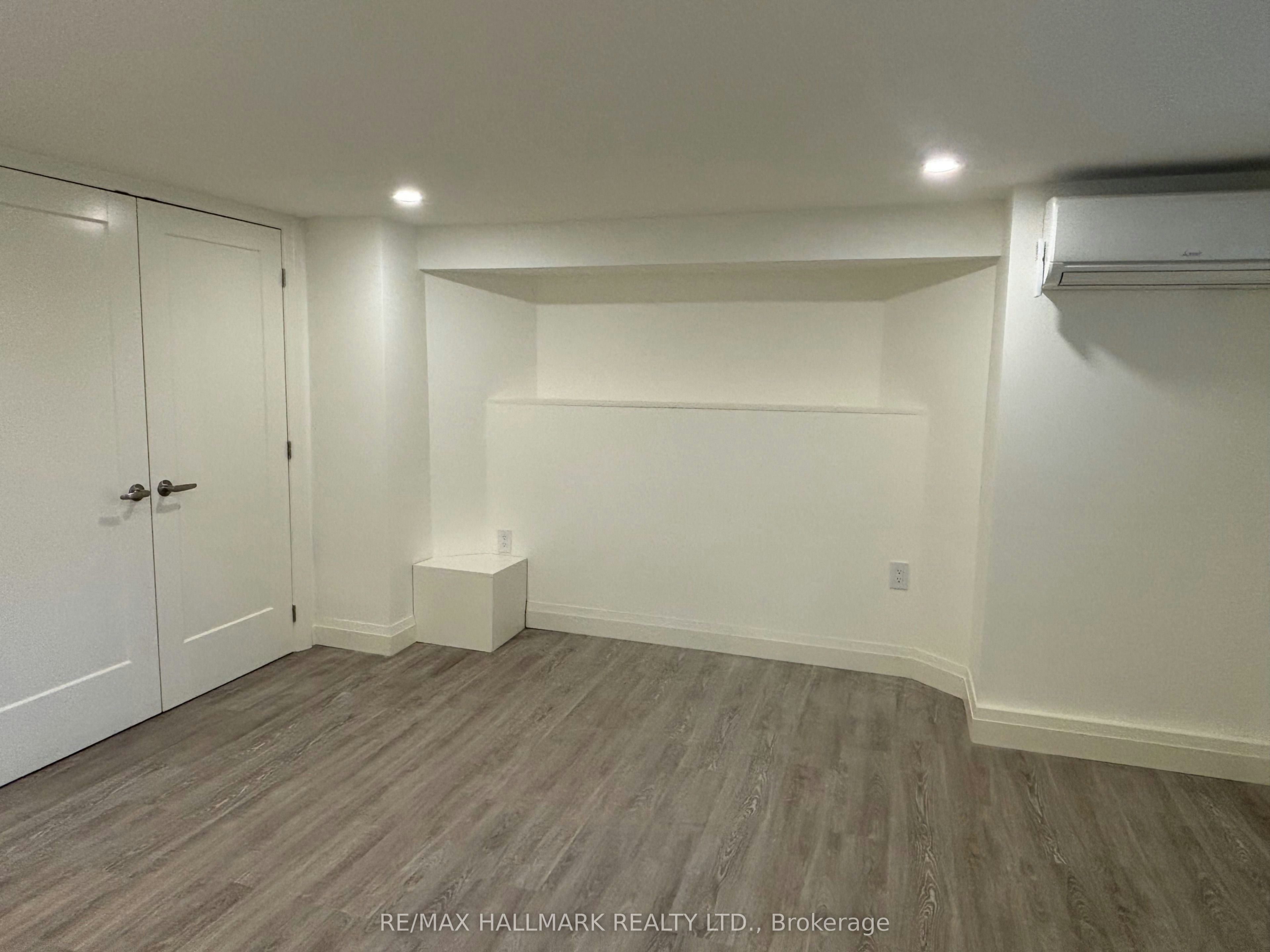 Lower-3 Whitewood Road, Toronto, ON, M4S 2X8 - 8