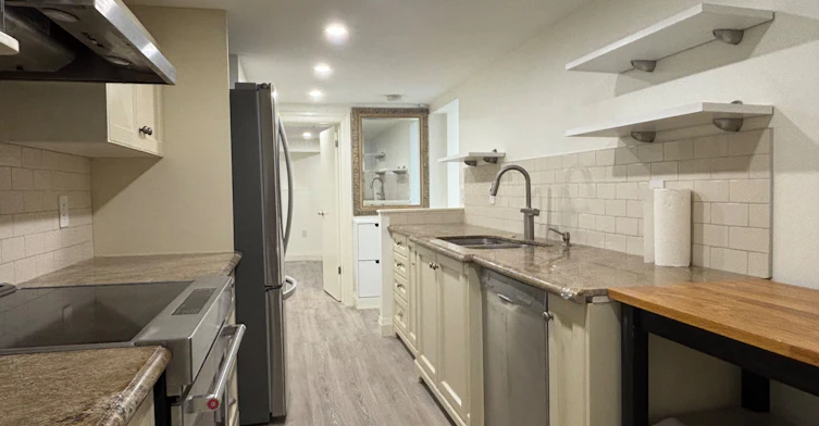 Lower-3 Whitewood Road, Toronto, ON, M4S 2X8 - 7