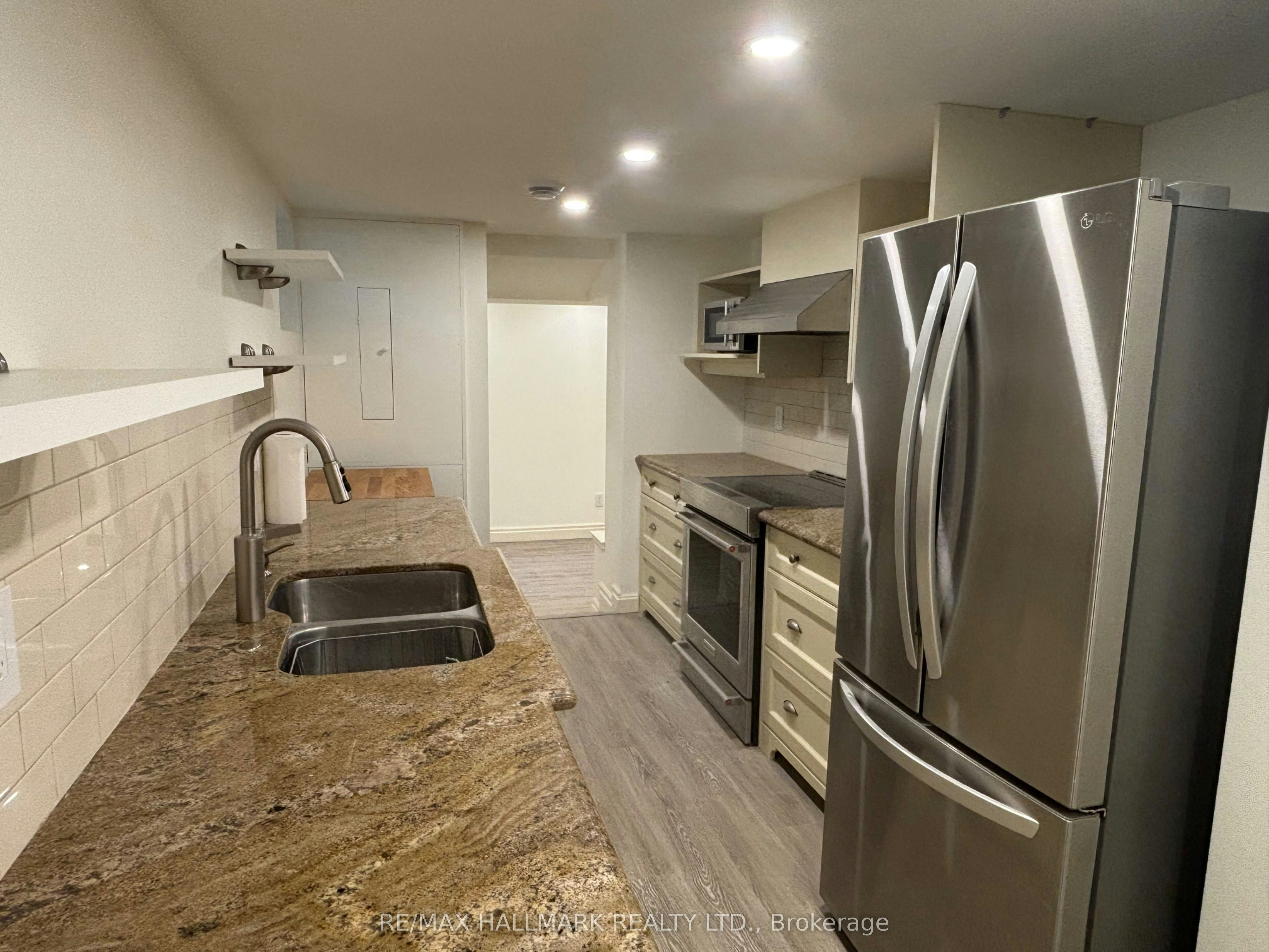 Lower-3 Whitewood Road, Toronto, ON, M4S 2X8 - 2