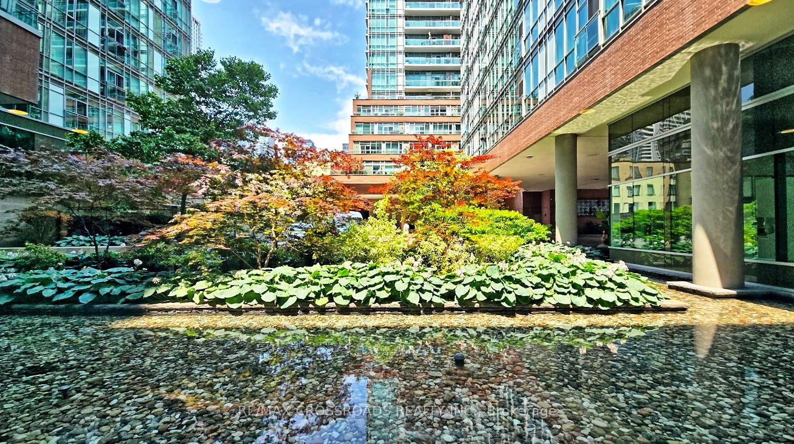 S805-112 George Street, Toronto, ON, M5A 2M5 - 24