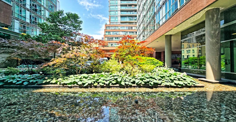 S805-112 George Street, Toronto, ON, M5A 2M5 - 24