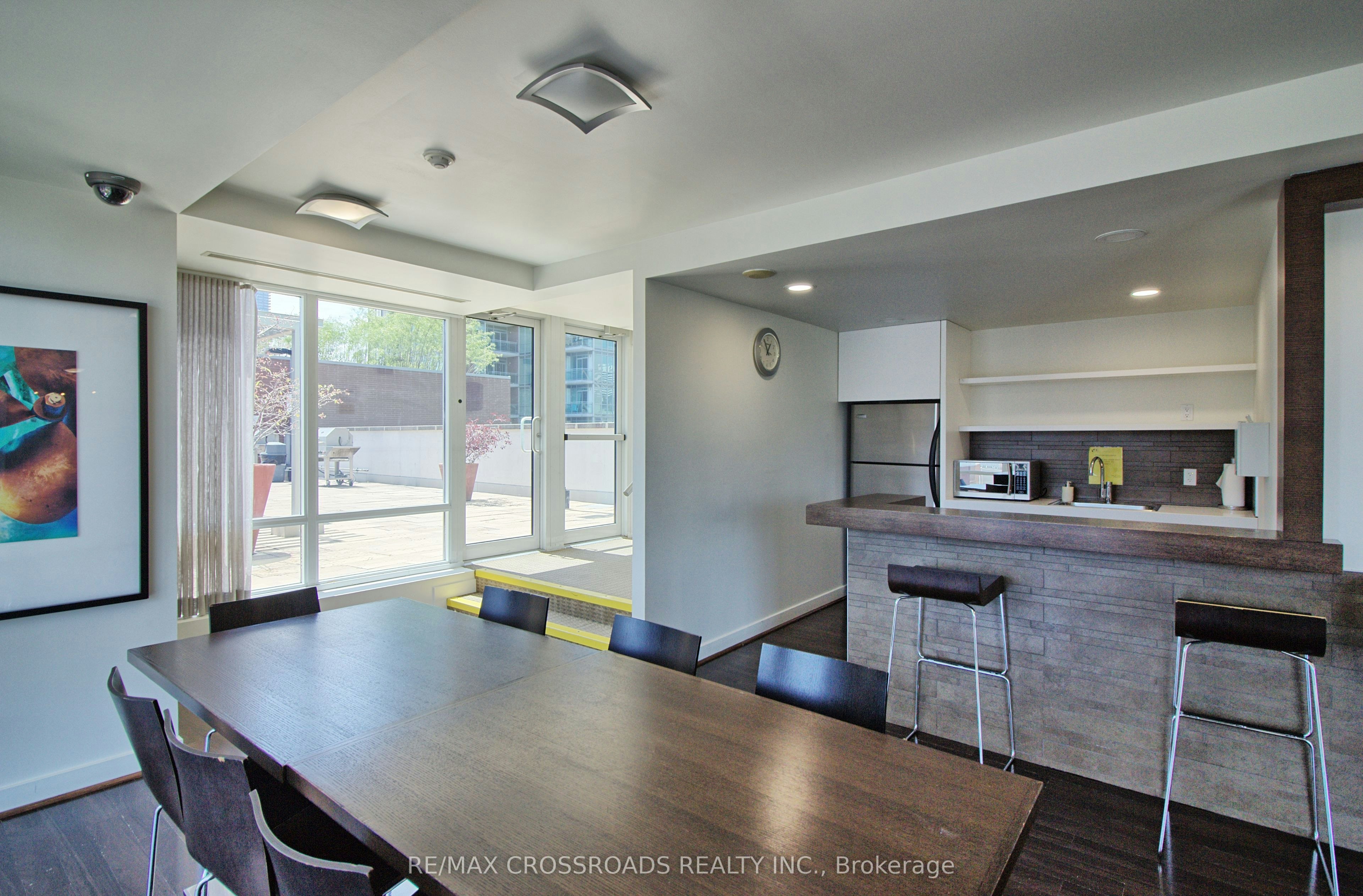 S805-112 George Street, Toronto, ON, M5A 2M5 - 16