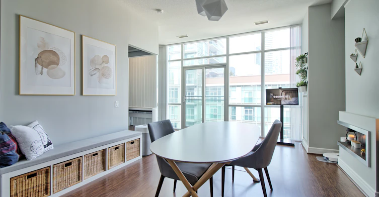S805-112 George Street, Toronto, ON, M5A 2M5 - 4