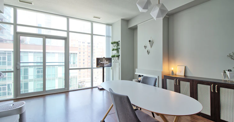 S805-112 George Street, Toronto, ON, M5A 2M5 - 3