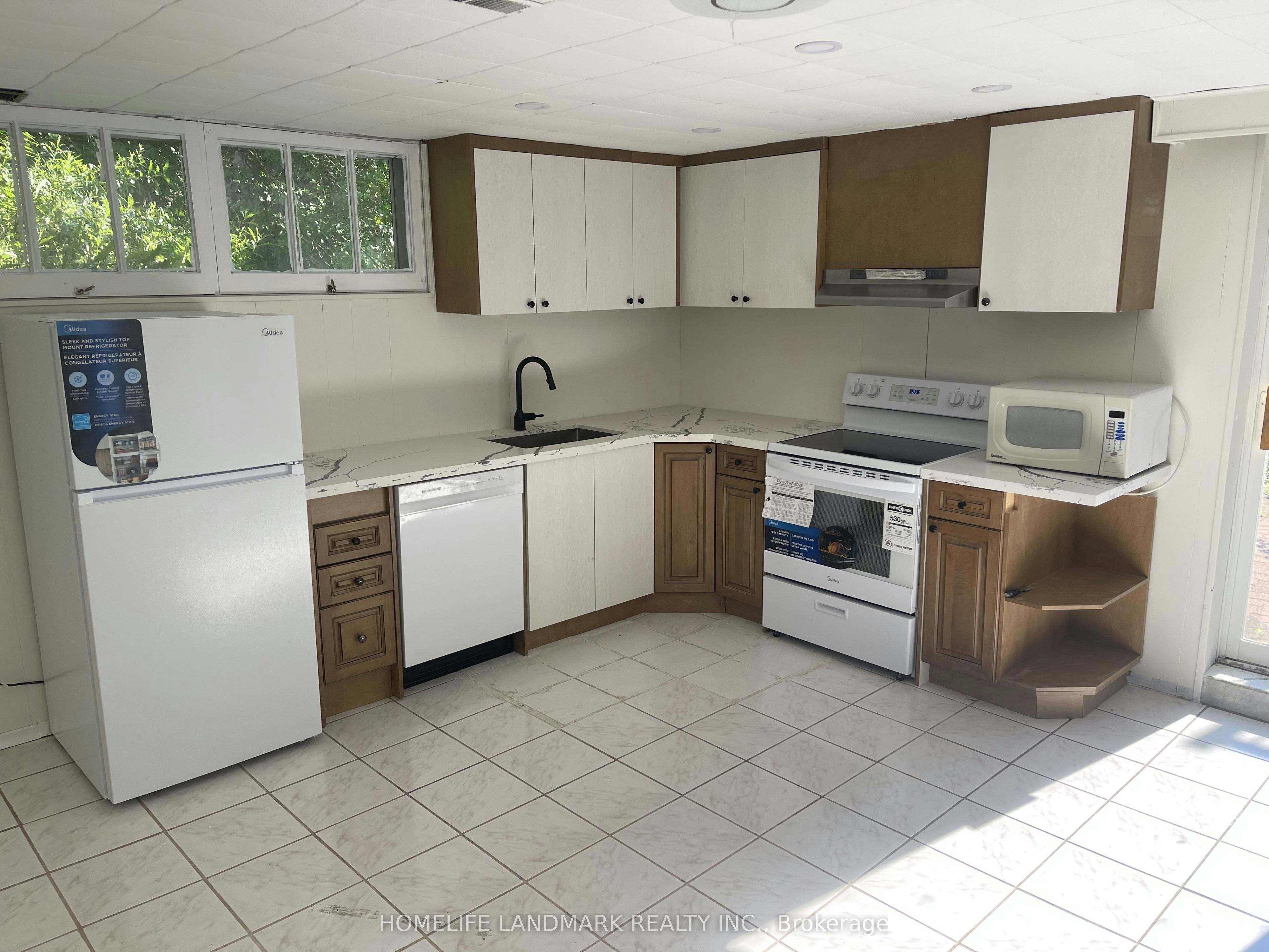 Basement - 74 Valentine Drive, Toronto, ON, M3A 3J8 - 2