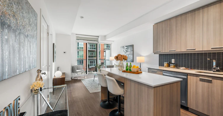 312-105 George Street, Toronto, ON, M5A 0L4 - 4
