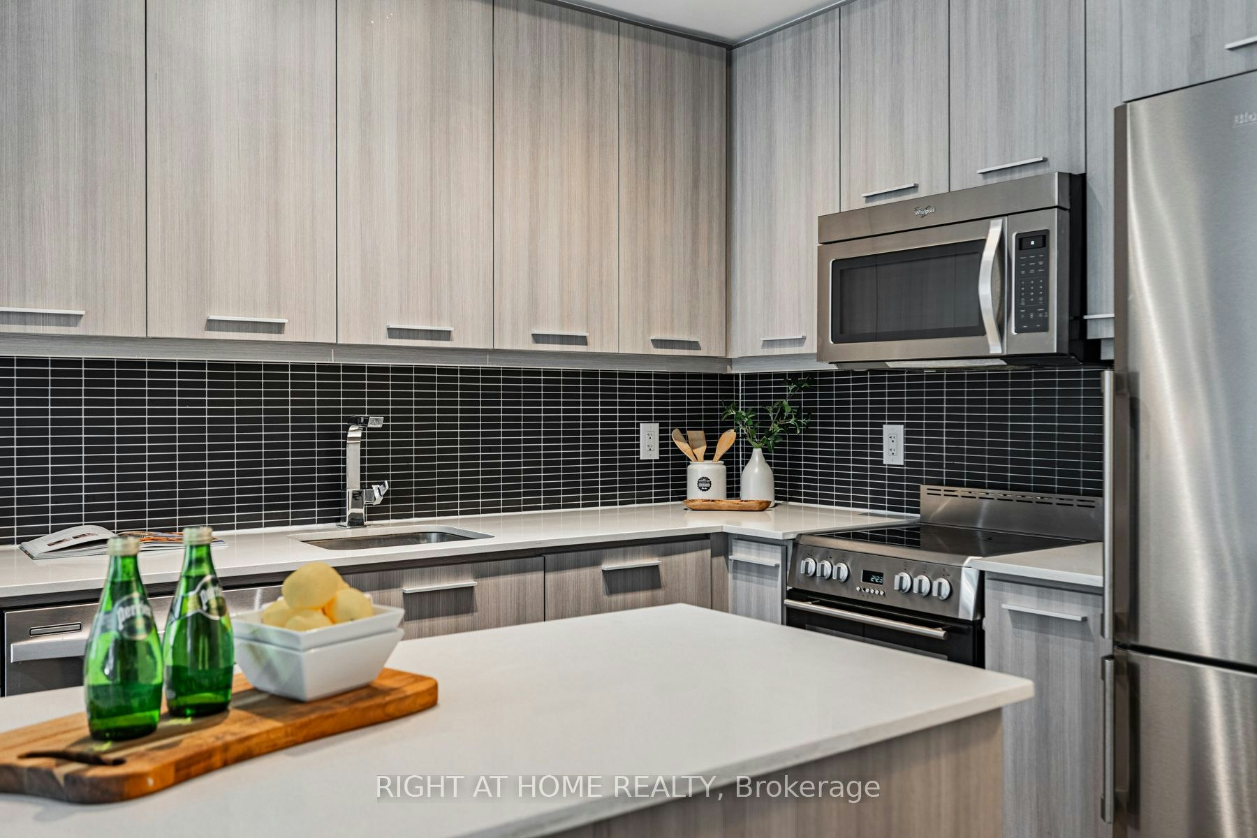 312-105 George Street, Toronto, ON, M5A 0L4 - 9