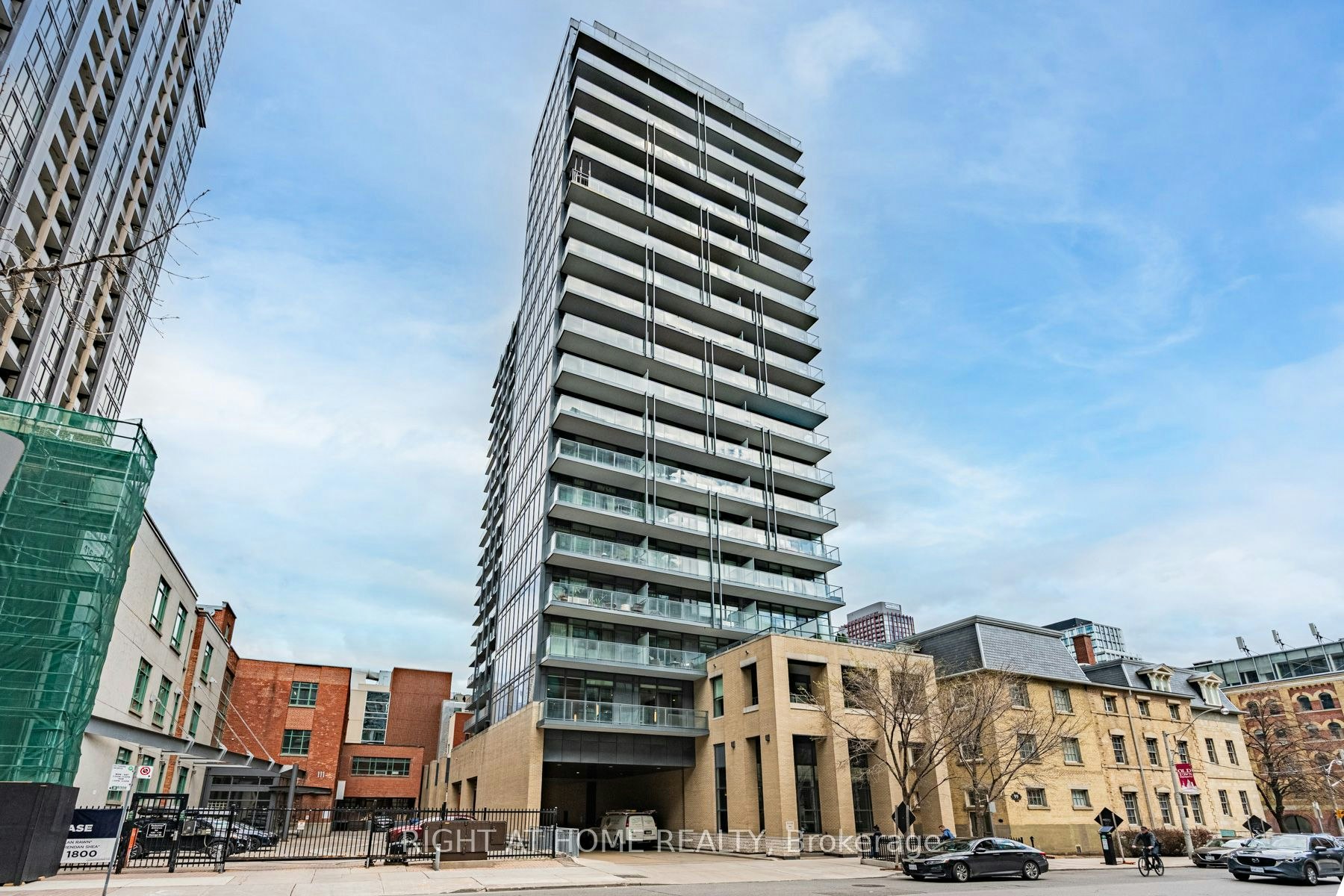 312-105 George Street, Toronto, ON, M5A 0L4