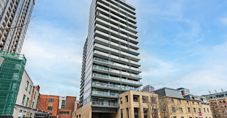 312-105 George Street, Toronto, ON, M5A 0L4