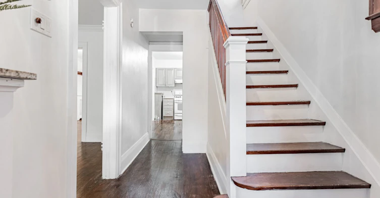 149 Eastbourne Avenue, Toronto, ON, M5P 2G5 - 4