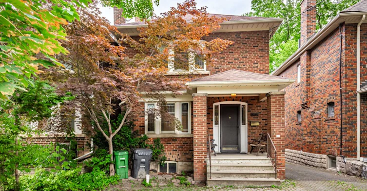 149 Eastbourne Avenue, Toronto, ON, M5P 2G5